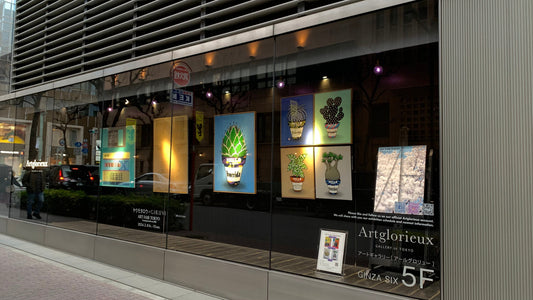 GINZA SIX Window Display